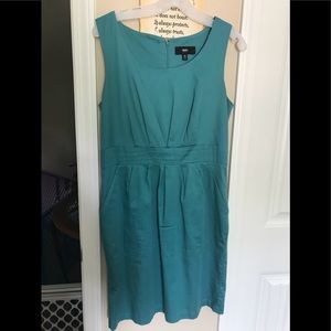 Cute teal dress with pockets